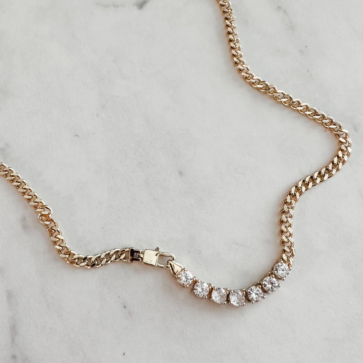 The Must Necklace