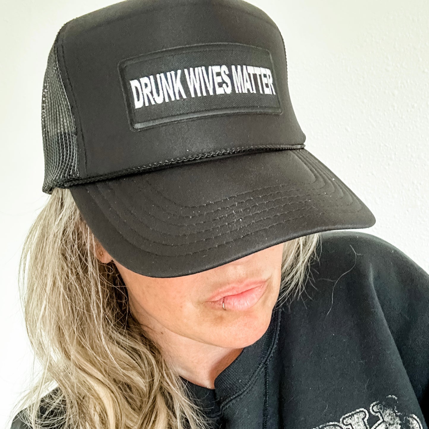 Drunk Wives Trucker - Black